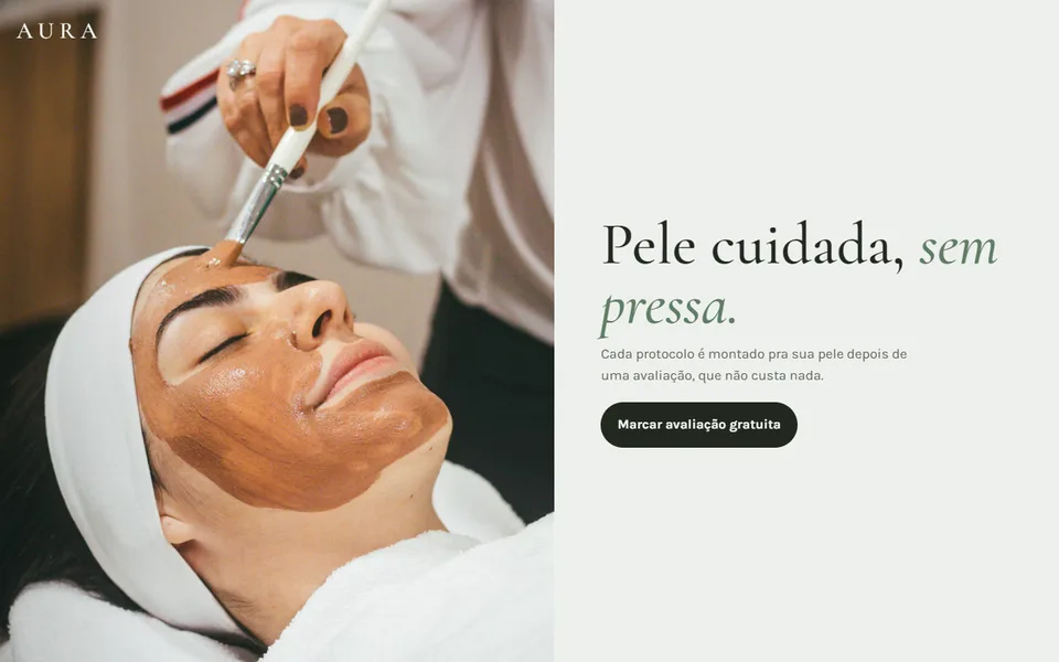 Capa da clínica de estética Aura, com uma limpeza de pele